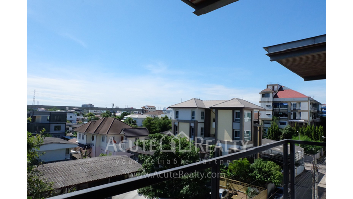 ขายและให้เช่าทาวน์เฮ้าส์/โฮมออฟฟิศ บนถนนพระราม 9 ใกล้ศูนย์การค้าเดอะไนน์เซ็นเตอร์ พระราม 9 