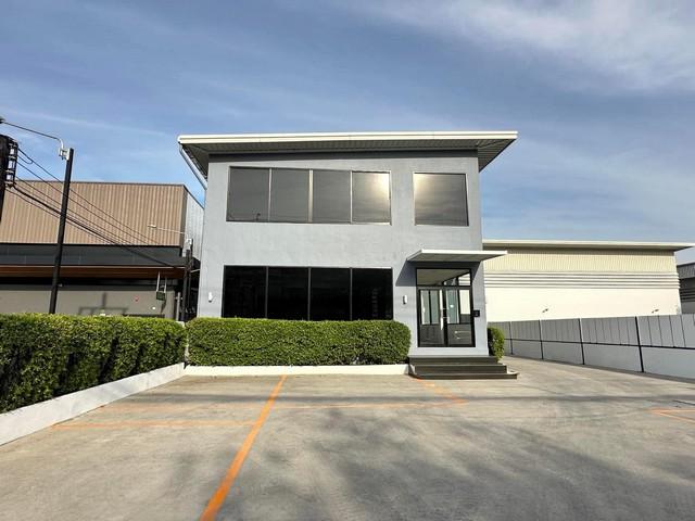 EPL-HR1787 ให้เช่า สำนักงาน -โกดัง ถนนพัฒนาการ 350 ตรม. โกดัง 720 ตรม. พร้อมใช้งาน ที่จอดรถ 12คัน