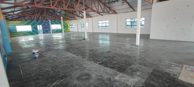 พื้นที่ให้เช่า โล่งๆ ชั้น5  มีลิฟต์ ติดบีทีเอสพระโขนง   สุขุมวิท 41/1  