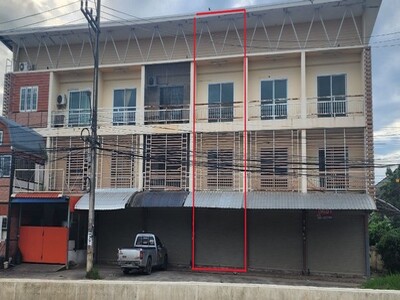 ขายอาคารพาณิชย์ ถนนโชตนา แม่ริม 2.3 ล้าน