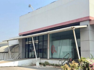 ให้เช่าโชว์รูมติดถนนเพชรเกษม พร้อมโกดังด้านหลัง มีลานจอดรถ