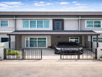 รามคำแหง 156-158 ซอยมิสที เคหะร่มเกล้า64 เช่าทาวน์โฮม 2 ชั้น 4นอน