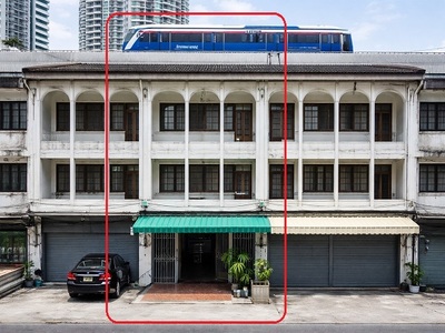 ให้เช่าอาคารพาณิชย์ 3.5 ชั้น เซ็นทรัลลาดพร้าว 900ม.พหลโยธิน20-26