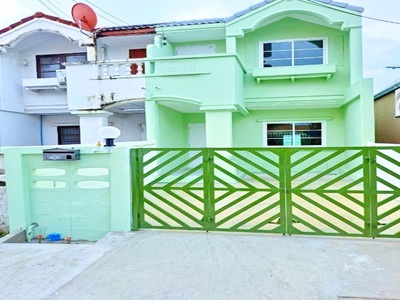 หัวมุม  MRT ตลาดบางใหญ่ 800 ม.ใหม่ บางใหญ่ซิตี้ ทาวน์เฮาส์ 2 นอน 