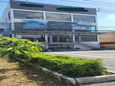 B66 อาคาร4ชั้น ติดถนนใหญ่เลียบด่วนประดิษฐ์มนูธรรม120ตร.วา 1,000ตร