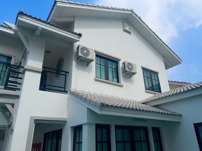 บ้านพูลวิลล่า จอมเทียน ใกล้หาดจอมเทียน   บ้านฟ้าริมหาด จอมเทียน 