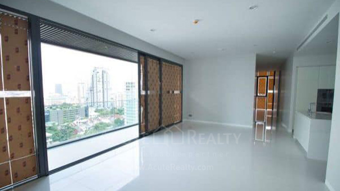 ขายคอนโดมิเนียม วิทโทริโอ้ 2 ห้องนอน ใกล้รถไฟฟ้าพร้อมพงษ์  C-620926-0014