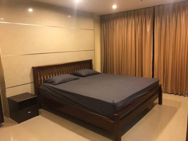 ขายคอนโด Baan Prompong (บ้าน พร้อมพงษ์) 2 ห้องนอน 2 ห้องน้ำ  ขนาด 105 ตรม 