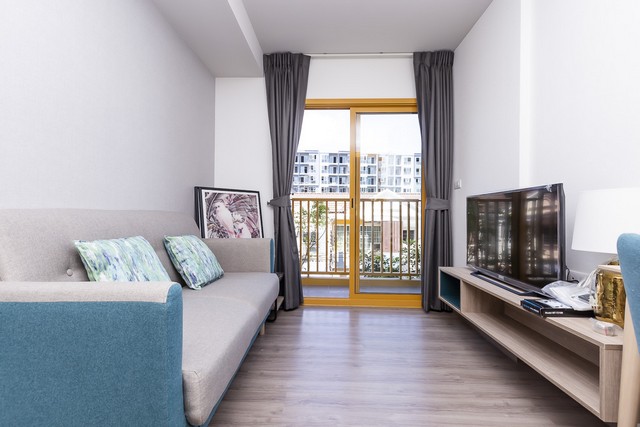 condominium เดอะ เบส สุขุมวิท 50 THE BASE Sukhumvit 50  31SQUARE METER 1 ห้องนอน 1 Bathroom 15000 BAHT. ใกล้กับ - พร้อมให้คุณเป็นเข้าจอง กรุงเทพ
