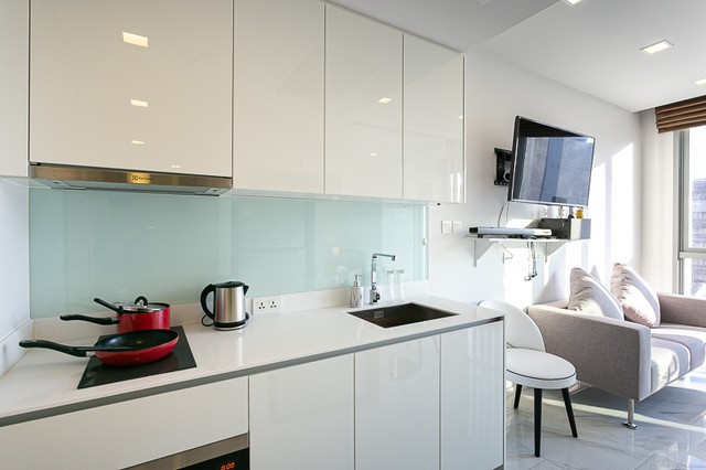sale คอนโดมิเนียม ไฮด์ สุขุมวิท 11 1BR 33 ตรม 6450000 BAHT ใกล้ - เท่าทุน