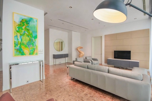 คอนโด. เดอะ ริซท์-คาร์ลตัน เรสซิเดนเซส แอท มหานคร The Ritz - Carlton Residences at MahaNakhon  150 Square Meter 2Bedroom ใกล้กับ - น่า-อยู่ -