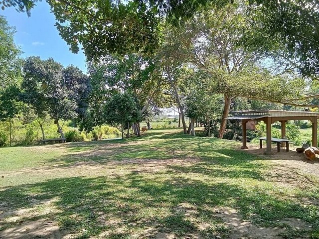 ขายที่ดินใกล้หาดบ้านอำเภอ สัตหีบ นาจอมเทียน ชลบุรี TP-L0156