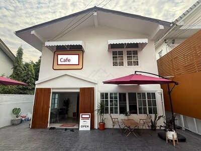 ให้เช่าบ้านเดี่ยว ติดถนนสุขุมวิท 105 (ลาซาล) ใกล้ bts แบริ่ง 1 กม