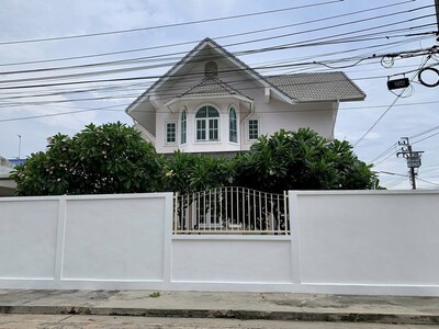 ขายบ้านเดี่ยว หมู่บ้าน เมืองทอง4 (สุขุมวิท101) ซอยปุณณวิถี53  