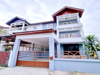 MRTแจ้งวัฒนะ14 ให้เช่าคฤหาสน์ใหม่ ห้องมุม 3ชั้น 42ตร.วา.482ตร.ม. 