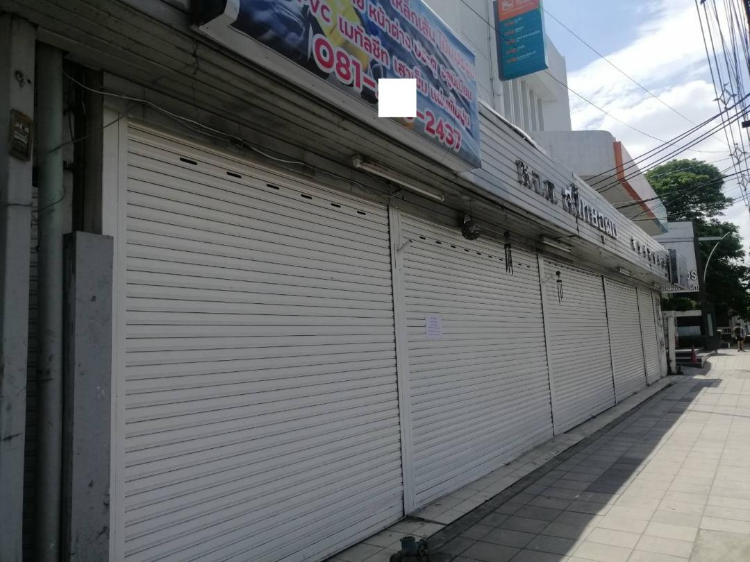 BH1667 ให้เช่าโชว์รูมพร้อมออฟฟิศ ริมถนนลาดพร้าว พื้นที่ใช้สอย 192ตารางเมตร หน้ากว้าง 16เมตร