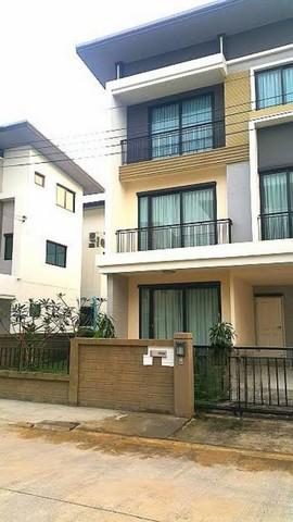 ให้เช่าบ้านเดี่ยว3ชั้นย่านสุขาภิบาล5 สายไหม วัชรพล หมู่บ้านโกลเด้นเพรสทีจ วัชรพล สุขาภิบาล5