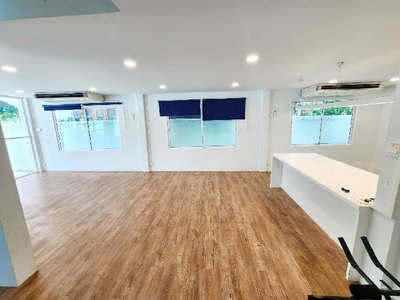 ให้เช่าบ้านเดี่ยว 2 ชั้น 50 ตร.วา.5แอร์ BTS ม.เกษตรศาสตร์ 2กม.