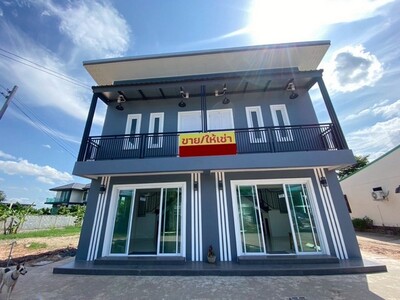  ขายทาวน์เฮ้าส์ 2 ชั้น 2 ห้องติดกัน บ้านเชียงพิณ ใกล้ตัวเมืองอุดร