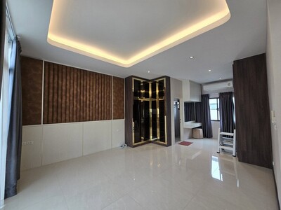 ให้เช่าHome Office โครงการ ดิสทริค เอกมัย-รามอินทรา
