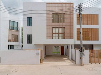 พูลวิลล่าสร้างใหม่ 3 ชั้น  ฟิลเหมือนรีสอร์ท เพียง1 หลัง โซนสารภี