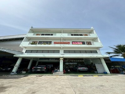 ขายที่ดินพร้อมสิ่งปลูกสร้างติดถนนบรม  ที่ดินทำเลดีนครชัยศรี 