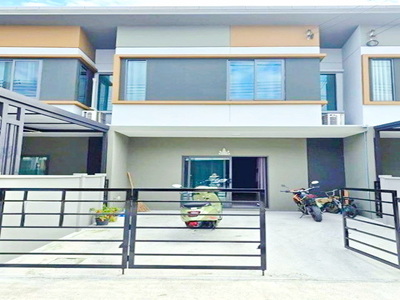 คลองสี่ ทาวน์โฮม 2 ชั้น พร้อมเฟอร์ฯ 2 นอน ลำลูกกา คลอง 3 ตลาดเอซี