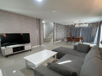 บ้านพร้อมเช่า 2ชั้น 3นอน สวยพร้อมเฟอร์ครบ แกรนด์ พลีโน่ เมกา บางน