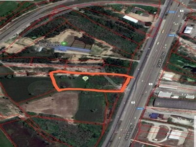 ขายด่วน ที่ดินแปลงสวย 4 ไร่ 76 ตร.ว. ติดถนนเพชรเกษม  จ.เพชรบุรี