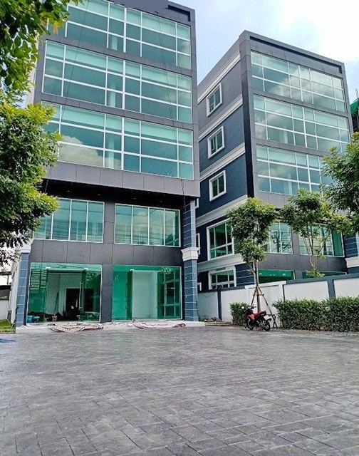 ออฟฟิศถูกทีสุด 5 ชั้น มอเตอร์เวย์ ไม่เคยอยู่!  732 ตรม. สัมมากร นิด้า รามคำแหง ลำสาลี  134 ตรว.