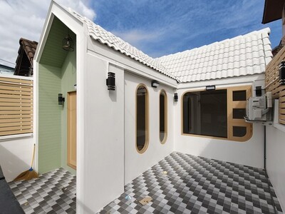 ขายทาวน์เฮ้าส์ นวลจันทร์ 36 แยก 4 