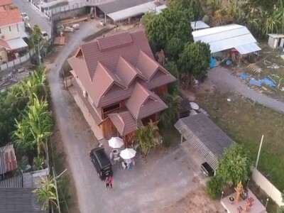 ขายบ้านเรือนไทยดั้งเดิม เชียงใหม่ ทำเลสันกำแพง ราคา 15 ล้านบาท