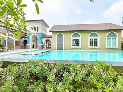 ทาวน์โฮมสุดหรู 3 นอน ฟิวเจอร์พาร์ค รังสิต 80รังสิต-นครนายก 11-15 