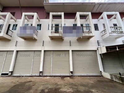 ขายอาคารพาณิชย์  ถนนเกาะคา-ห้างฉัตร  อำเภอห้างฉัตร  ลำปาง