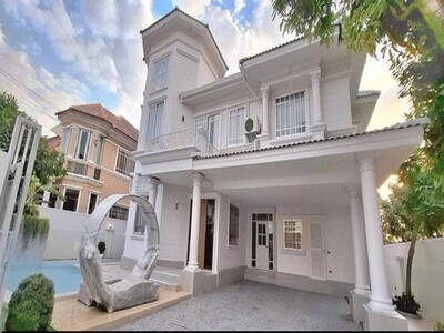 ขายบ้านเดี่ยวพัทยา  บ้านเดี่ยว Modern Classic 