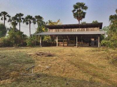 ขายบ้านพร้อมที่ดิน  ถนนห้างฉัตร-เกาะคา  อำเภอห้างฉัตร  ลำปาง