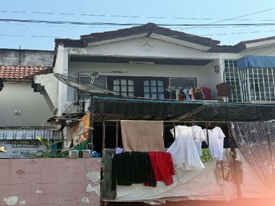 ขายตึกแถว 2 ชั้น (พร้อมผู้เช่า) เนื้อที่ 25.1 ตารางวา