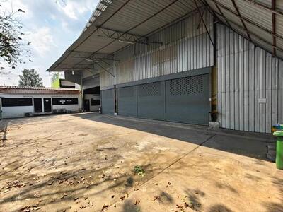 ให้เช่าโกดัง ซ.วิภาวดีรังสิต 62 รถใหญ่เข้า-ออกได้ ใกล้สนามบินดอนเ