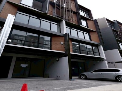 ให้เช่าโฮมออฟฟิศ 5 ชั้น 370 ตร.ม  The Pride สุขุมวิท 77 อ่อนนุช 3