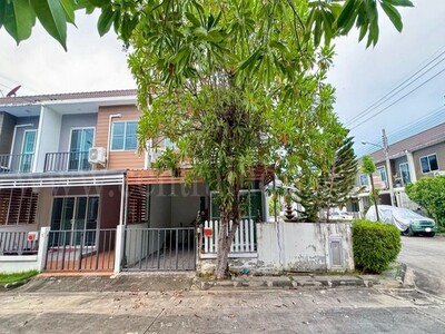 ขายด่วน ทาวน์โฮม อารียา เดอะคัลเลอร์ วงแหวน - ราชพฤกษ์ 