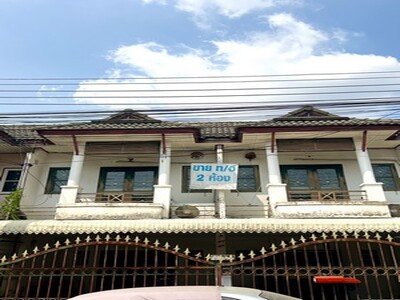 ทาวน์เฮ้าส์  หมู่บ้าน ดิเอ็มเมอรัลด์ พาร์ค 2 บางบัวทอง 36.7 ตร.ว