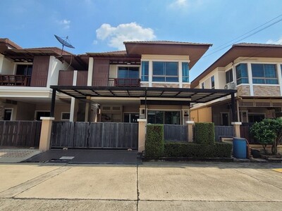 ขายบ้านแฝด  หมู่บ้านนนทรี รีเจ้นท์ ถนนราชพฤกษ์ นนทบุรี