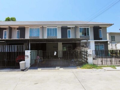 ขายทาวน์เฮ้าส์  หมู่บ้านพฤกษาไลท์ ล็อก รัตนาธิเบศร์  ซอยวัดเสาธง 