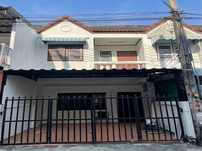 ขายบ้าน ใกล้หาดบางแสน พร้อมผูเเช่า ใกล้มหาวิทยาลัยบูรพา