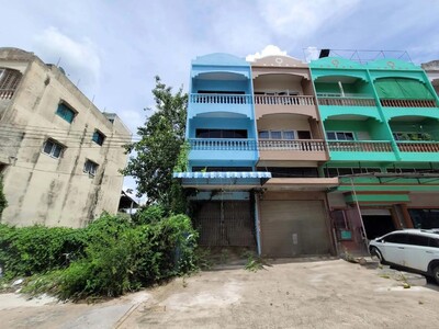 ขาย อาคารพาณิชย์ พรทวี วิลล่า