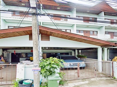 รามอินทรา61-67 MRT วัชรพล 1.2 กม.ให้เช่า 3.5 ชั้น 18 ตร.วา.220 ตร