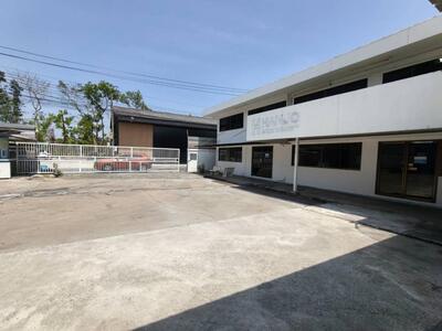 ให้เช่าโกดัง ออฟฟิศ พื้นที่ 1,214 ตรม. เฉลิมพระเกียรติ ร.9 ประเวศ