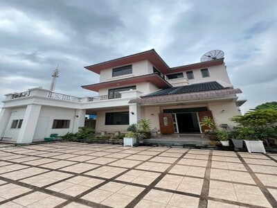 ให้เช่าบ้านเดี่ยว หลังใหญ่ ซอยลาดพร้าว 93 เหมาะทำออฟฟิศ อยู่อาศัย