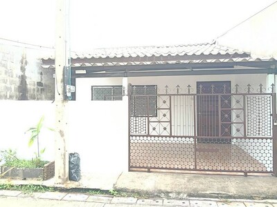 บ้านเดี่ยวรีโนเวทใหม่ 34 ตร.ว. หมู่บ้านการเคหะ ซอย 2/5  เมืองนครส