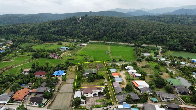ขายบ้านพร้อมที่ดินแม่แตงทำเลในชุมชนวิวสวยติดลำเหมืองมีน้ำไหลผ่านวิวดอยวิวทุ่งนา